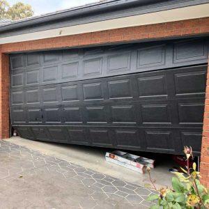 Tips to Choosing a Garage Door Repair Service